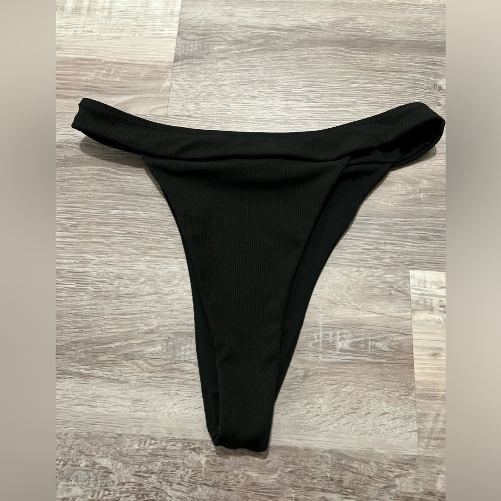 Black Bathing suit bottom Size L